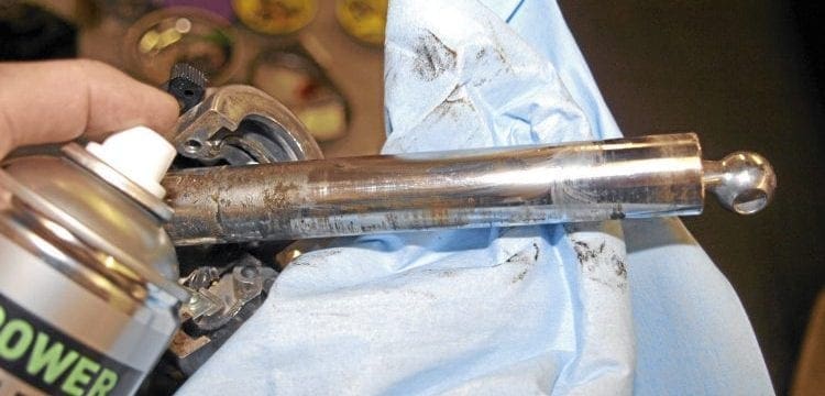 Five minute fix – Throttle tubes