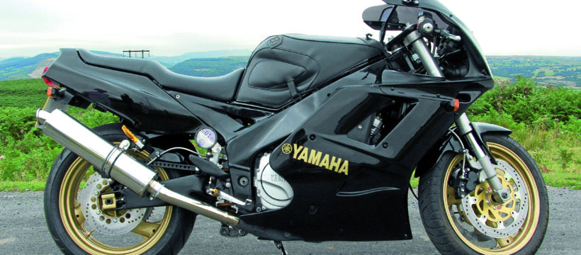 SHOW US YOURS: Stephen’s Yamaha FZR!