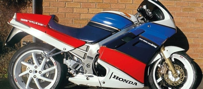 SHOW US YOURS | HONDA VFR750s