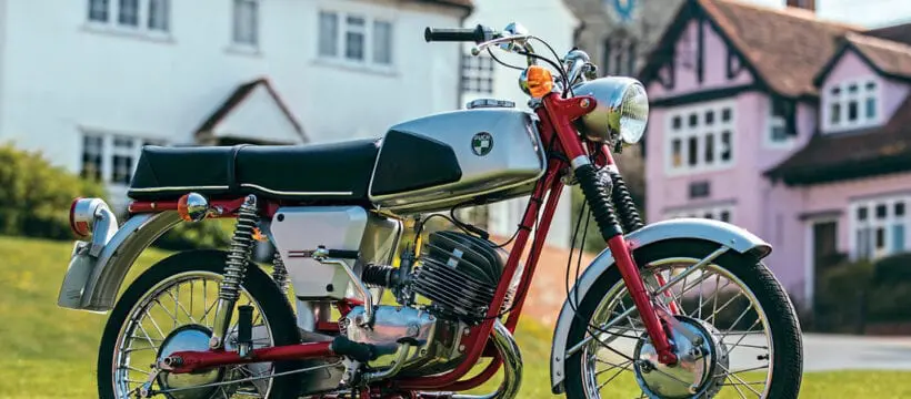 Classic Ride: Puch M125