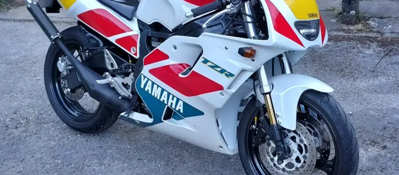 Show Us Yours: Yamaha TZR250 RS